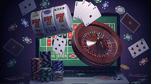 Crypto-Friendly Poker Rooms 35